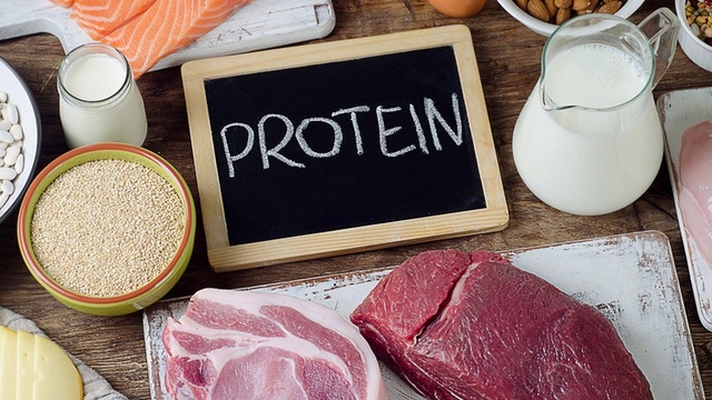 makanan tinggi protein